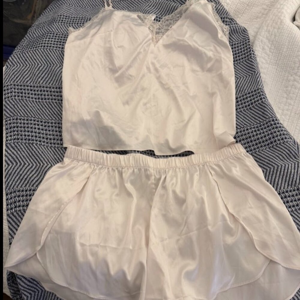 Adore Me Sleep Set Size Large Ivory